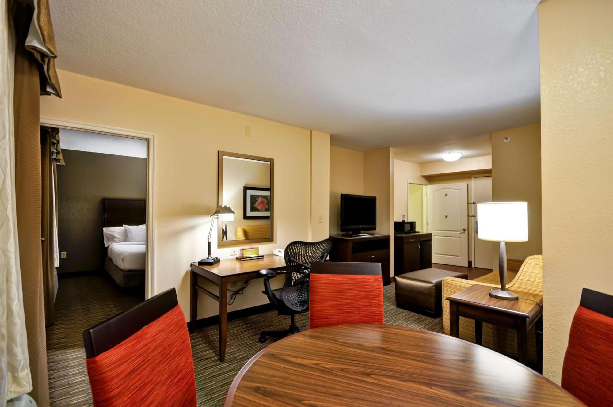 Hilton Garden Inn Tampa North Temple Terrace Exteriör bild