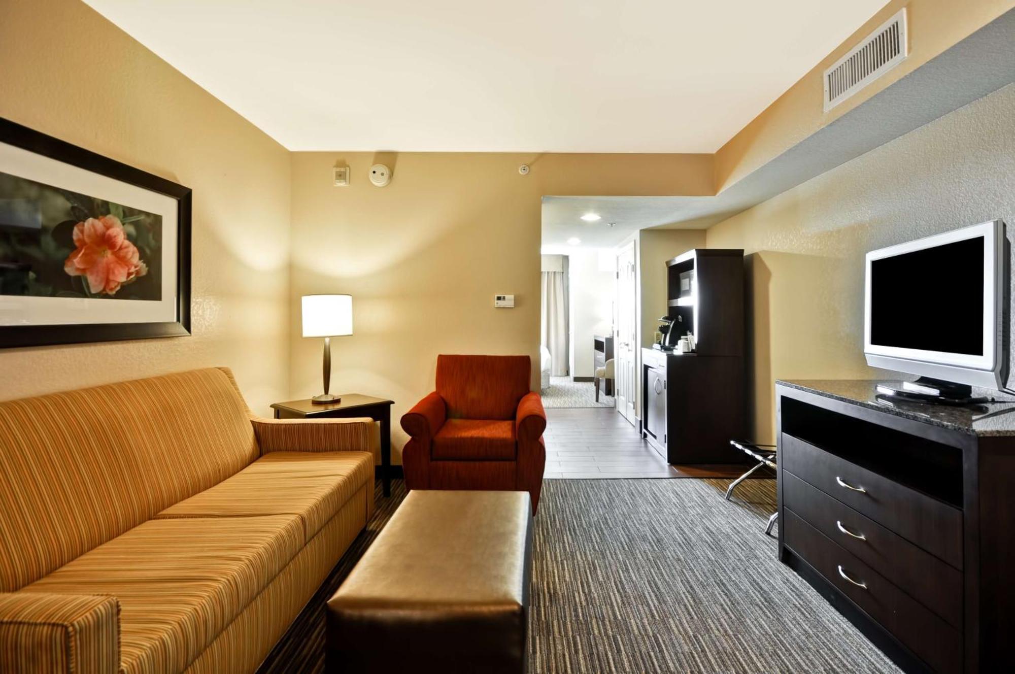 Hilton Garden Inn Tampa North Temple Terrace Exteriör bild