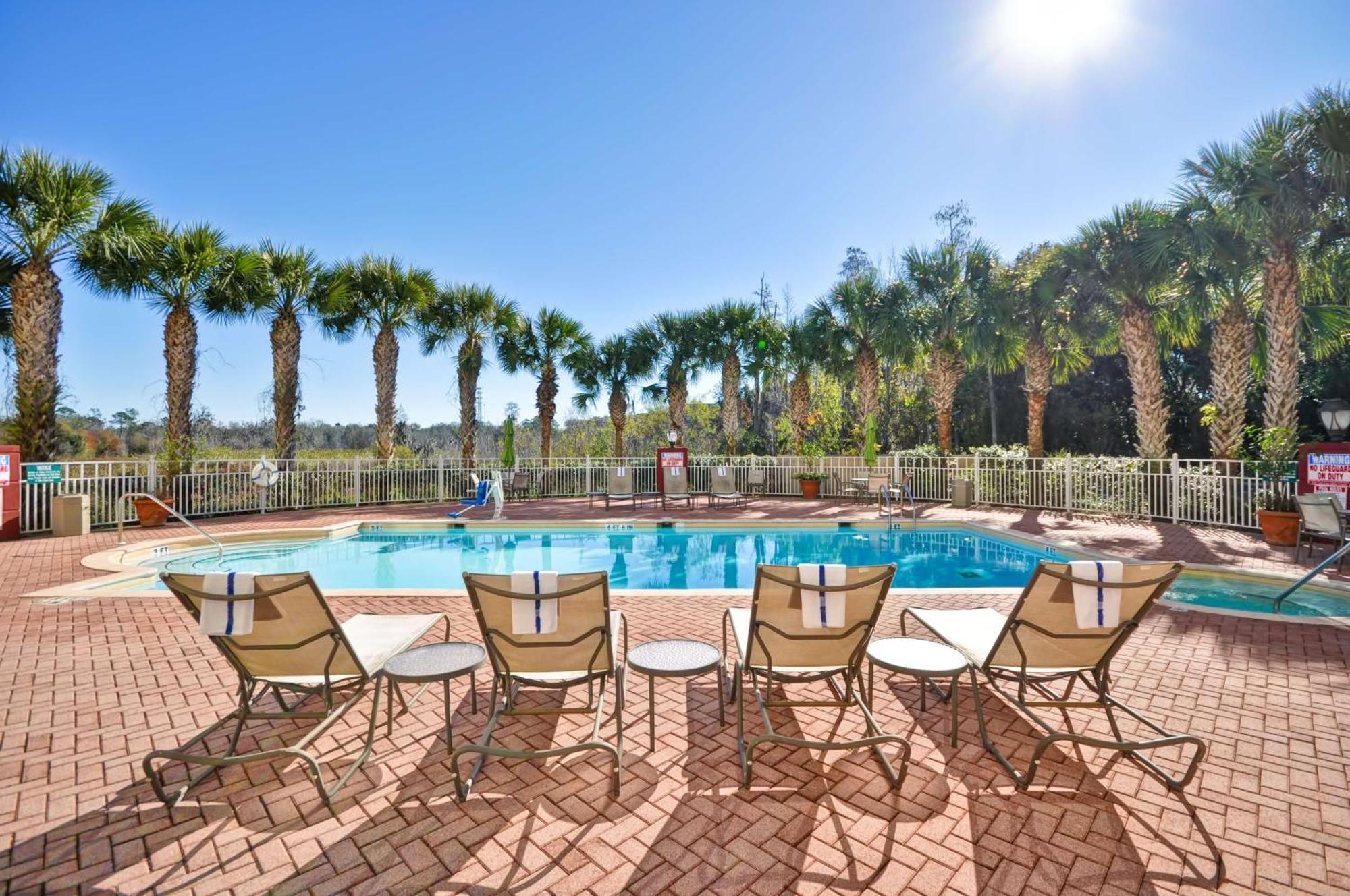 Hilton Garden Inn Tampa North Temple Terrace Exteriör bild